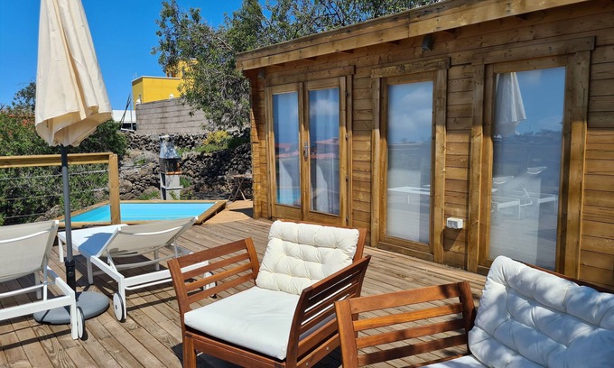 El Paso Cabin | Casa Abuelo Yano, with views of the volcano of La Palma and the tranquility you are looking for.