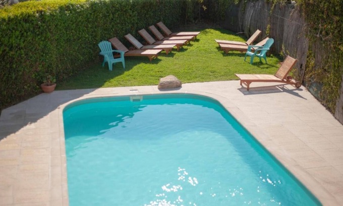 Molares Cottage | Casa Acolhedora Ideal Para Famílias com Piscina Privada Envolvida Pela Montanha!