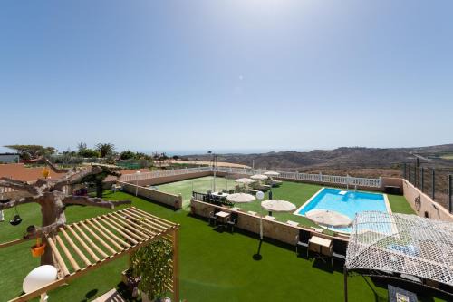 San Bartolome de Tirajana Ski Chalet | Casa Adara - Heated pool included