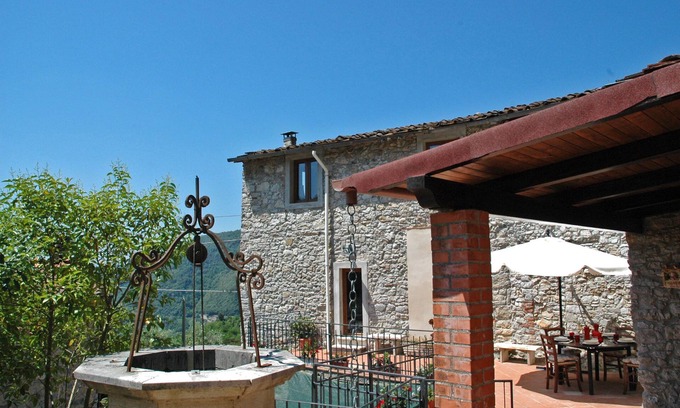 Pescaglia House | Casa Afra on quiet hills near Lucca and with an amazing view