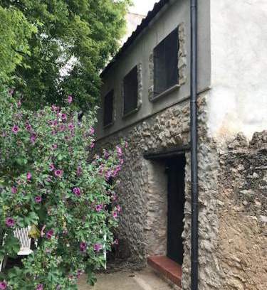Ulldecona House | CASA AIDAN rural acogedora con vistas de montaña