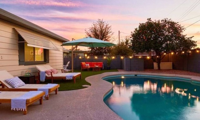 Cox Heights House | Casa Alegria - Old Town