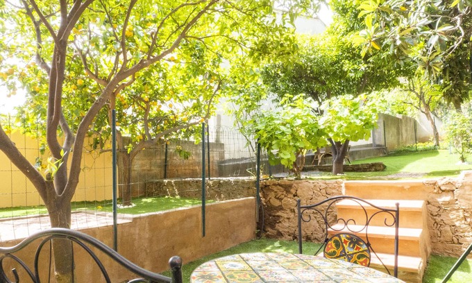 Iglesias Apartment | Casa Allegra - Morada