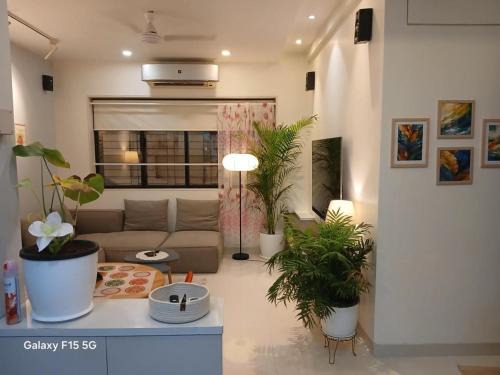 Bandra West Apartment | CASA ALOHA - stylish luxe 2bed 3bath luxury home