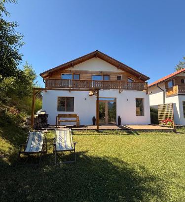 Bran Cabin | Casa Aluna Duo