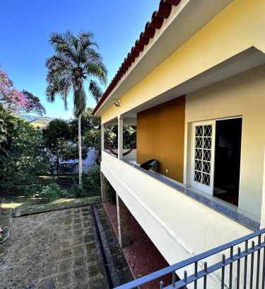 Conservatoria House | Casa Amarela