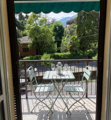 Tremezzo House | Casa Ambra, 50m vom Comer See, 2 private Parkplätze
