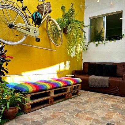 Sao Paulo House | Casa ao lado da USP, perto do metrô Butantã - acomoda até 5 pessoas