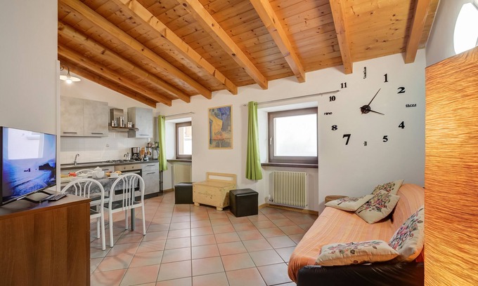 Arco Apartment | Casa Arx, Arco, Italy