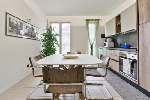 Vicenza Apartment | CASA AURORA