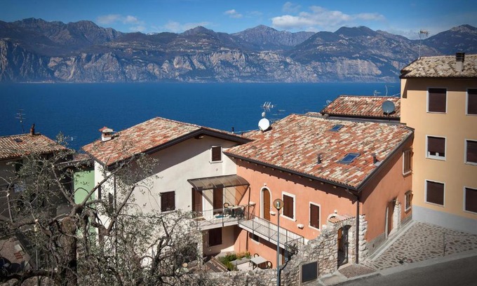 Cassone Apartment | Casa Bacio