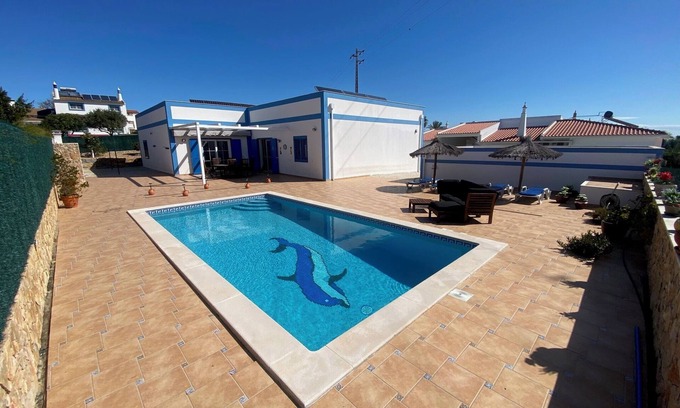 Castro Marim Villa | Casa Bailey near Praia Verde