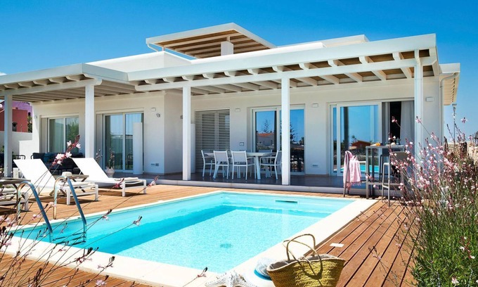 Reitani Villa | Casa Basilico - Four Bedroom Villa, Sleeps 8