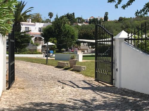 Calicas Apartment | CASA BEACHCOMBER Le jardin des Arts