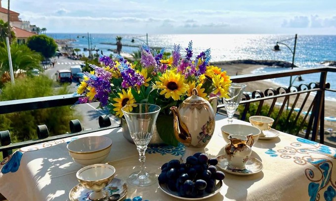 Santo Stefano al Mare Apartment | Casa Biondina