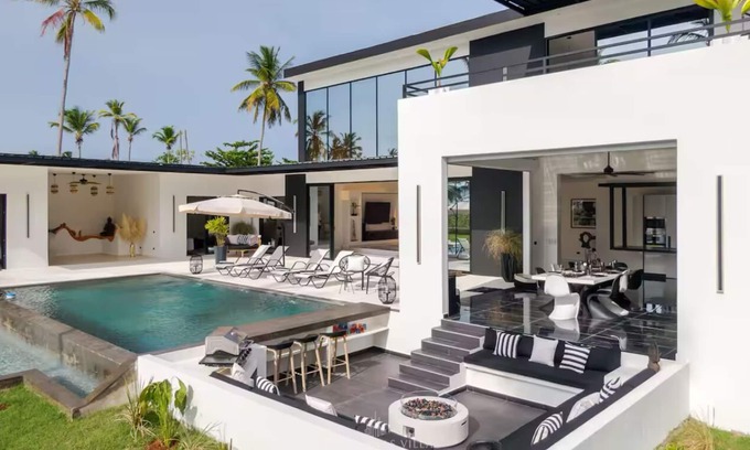 Las Galeras Villa | Casa Black and White: Villa in Las Galeras