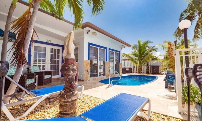 Key Colony Beach House | Casa Blanca at Key Colony Beach ~ Newly renovated