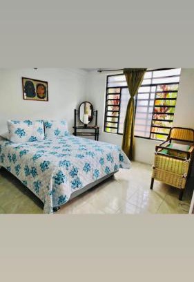 Restrepo House | casa blanca