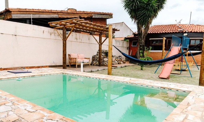 Chacaras Maringa House | Casa c conforto, piscina e churrasqueira - Atibaia
