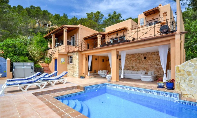 Sant Josep de sa Talaia House | CASA CAPRICHO