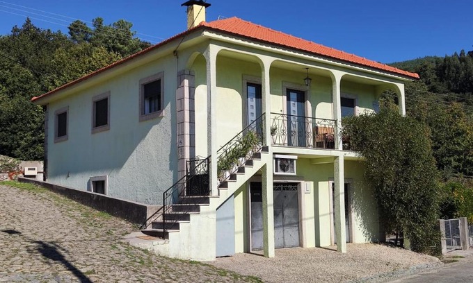 Cabeceiras de Basto House | Casa Calçada