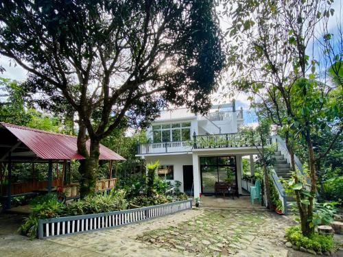 Tagaytay House | Casa Calanog