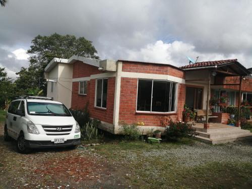 Circasia House | Casa Campestre La Quinfalia