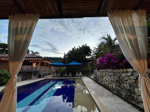 Anapoima Bed & Breakfast | Casa Campestre Villateresita