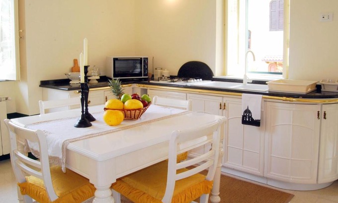 Gioiosa Marea House | Casa Canape