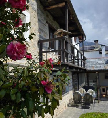 Mergoscia Apartment | Casa Carina - Enchanted rustico in Mergoscia