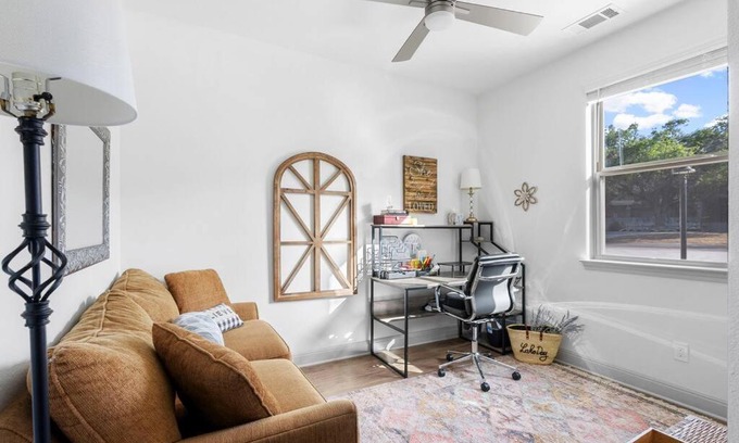 Point Venture House | Casa Carmen by the Lakeside Golf Course