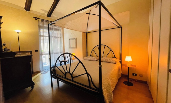 Langhe and Roero House | Casa Caroli - elegant historic house in the center of Alba, private parking