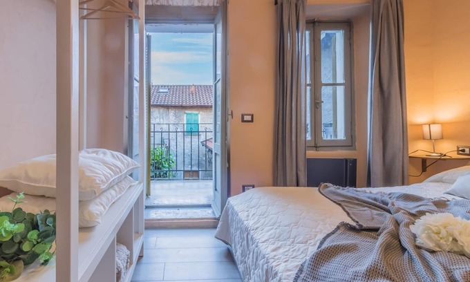 Fiumelatte Apartment | Casa Cavalli Varenna