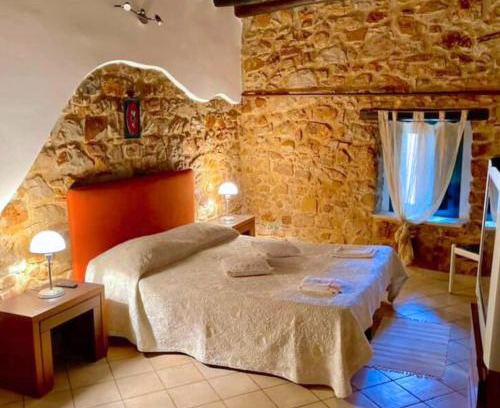 San Mauro Castelverde House | Casa centro storico borgo medievale