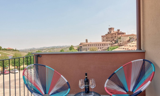 Barolo Apartment | Casa Colbert Barolo, Unit 5