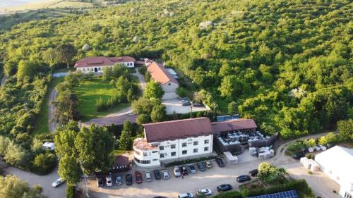 Urlati Hotel | Casa Colinelor