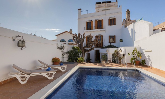 Canet de Mar House | Casa Colomer