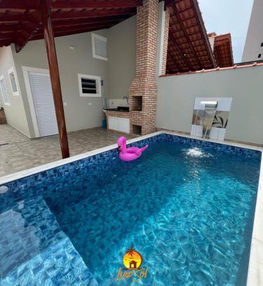 Balneario Santa Eugenia House | Casa com piscina beira-mar