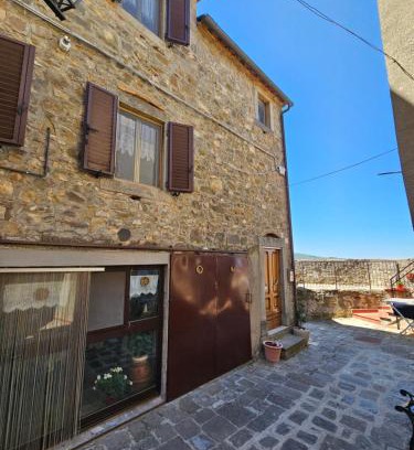 Castel del Piano House | casa con 2 camere in borgo medievale