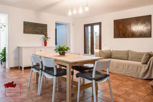 Baratili San Pietro Apartment | Casa Corallo
