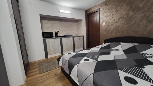 Toplita House | Casa D
