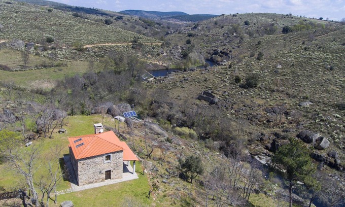 Vimioso Cottage | Casa da Janal for 4 people