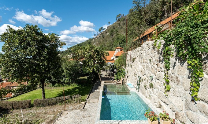 Cinfaes House | Casa da Loja - Museu & Country House n4690-218 Covelas - Cinfães