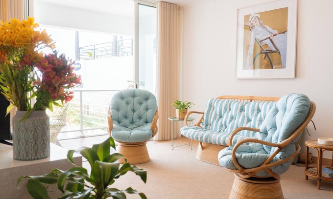 Prazeres Apartment | Casa da Maresia - The Seaside Escape