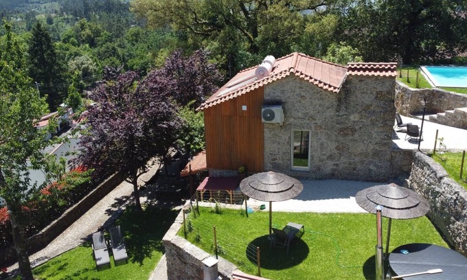 Arcos de Valdevez House | Casa da Oliveira Pool Spa Wellness Retreat @Gerês