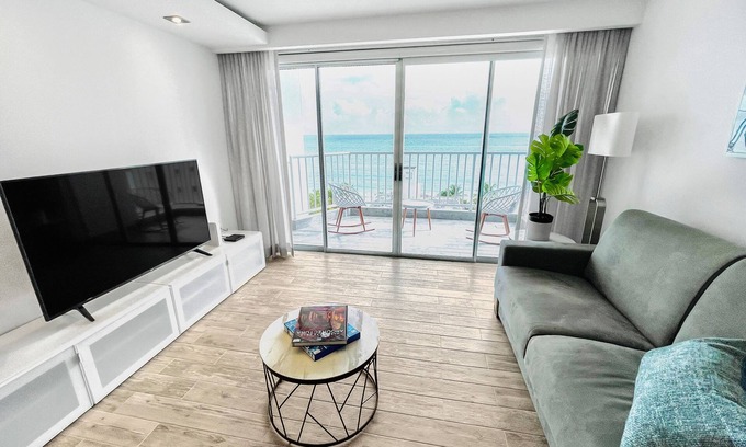 Isla Verde Apartment | Casa Dani Spectacular Modern New 2 bed 2 bath at Marbella del Caribe Isla Verde
