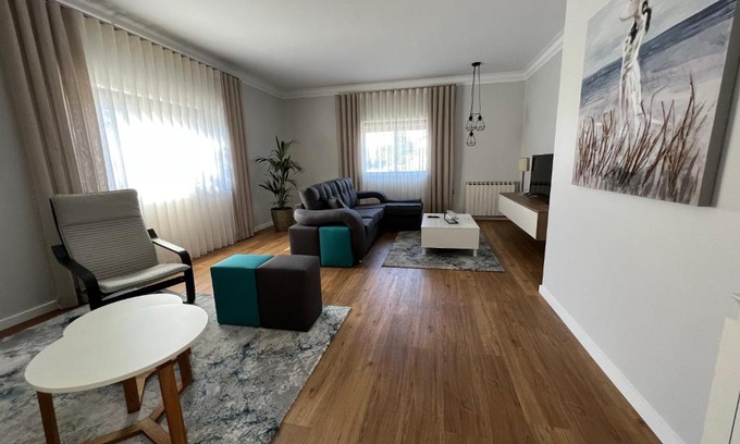 Paredes de Coura House | Casa das Flores I