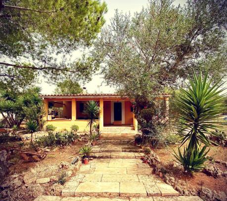 Costitx House | Casa de Estrella
