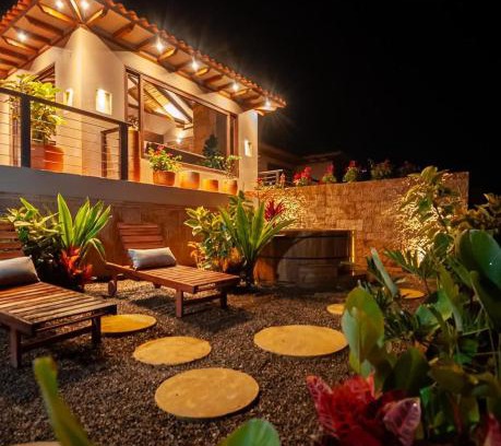 Villa de Leyva House | Casa de las Flores- Bugambilias