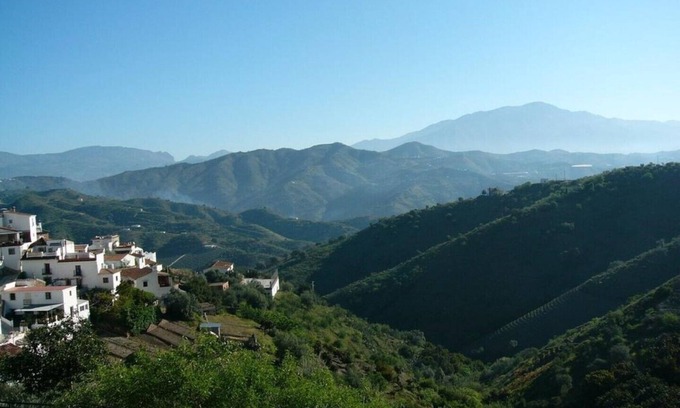 Almachar House | Casa de Luz Almáchar